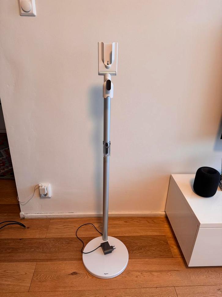 Dyson floor Dok V10/11/15/Outsize, Witgoed en Apparatuur, Stofzuigers, Zo goed als nieuw, Stofzuiger, Ophalen