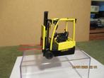 Hyster  1.6  heftruck, Hobby en Vrije tijd, Modelauto's | Overige schalen, Ophalen of Verzenden, Zo goed als nieuw, Overige typen