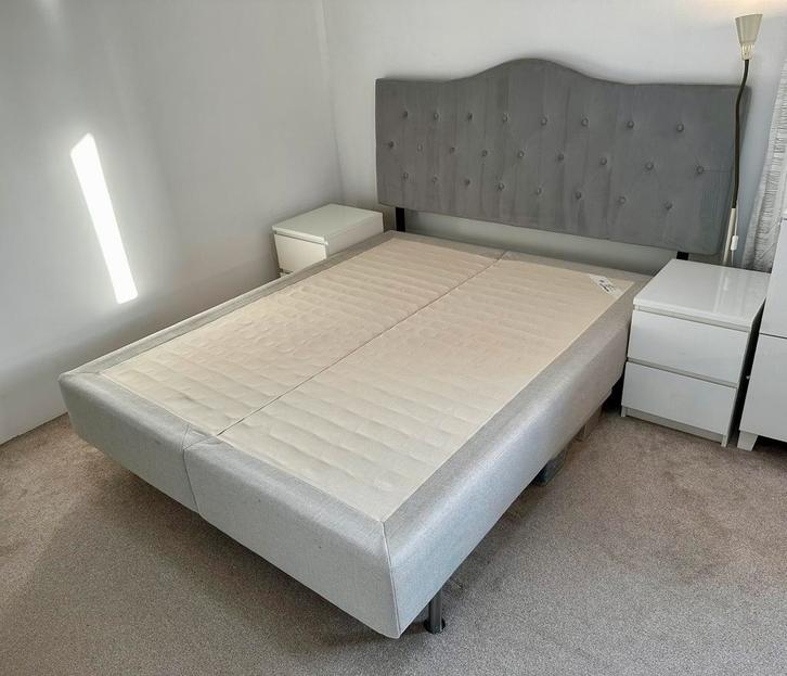IKEA boxspring 180x200 met GRATIS hoofdbord & topmatras, Huis en Inrichting, Slaapkamer | Boxsprings, Gebruikt, 180 cm, 200 cm