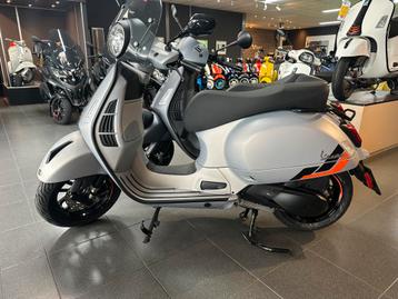 Vespa GTS 300 supertech Demo 0km beschikbaar voor biedingen