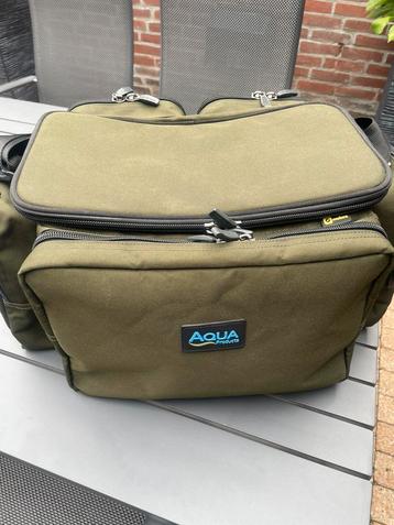 AQUA PRODUCTS BLACK SERIES SMALL CARRYALL beschikbaar voor biedingen