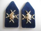 kraagemblemen verbindingsdienst opgelegd, fluweel, Verzamelen, Militaria | Algemeen, Ophalen of Verzenden, Landmacht, Nederland