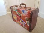 Koffer postzegel / koffer met postzegelprint / deco koffer, Antiek en Kunst, Ophalen of Verzenden