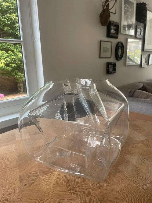 Design vaas glas / Toni Zuccheri voor VeArt, Huis en Inrichting, Woonaccessoires | Vazen, Minder dan 50 cm, Glas, Ophalen of Verzenden