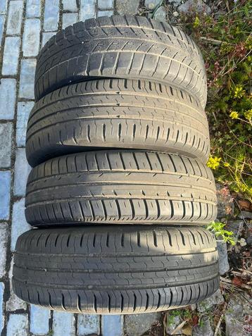 4 Autobanden beschikbaar voor biedingen