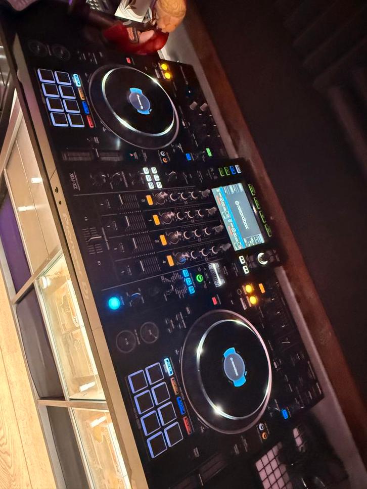 Pioneer XDJ-XZ DJ Controller - Topstaat!, Muziek en Instrumenten, Dj-sets en Draaitafels, Zo goed als nieuw, Dj-set, Pioneer, Ophalen
