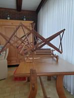 Bied  aan VINTAGE wolmolen en handweefgetouw    ., Ophalen
