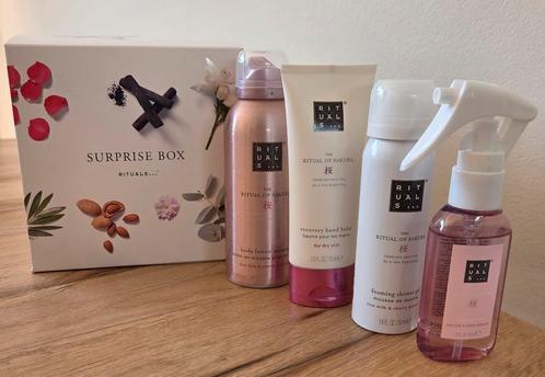 Rituals Sakura Set, Sieraden, Tassen en Uiterlijk, Uiterlijk | Lichaamsverzorging, Nieuw, Overige typen, Ophalen of Verzenden