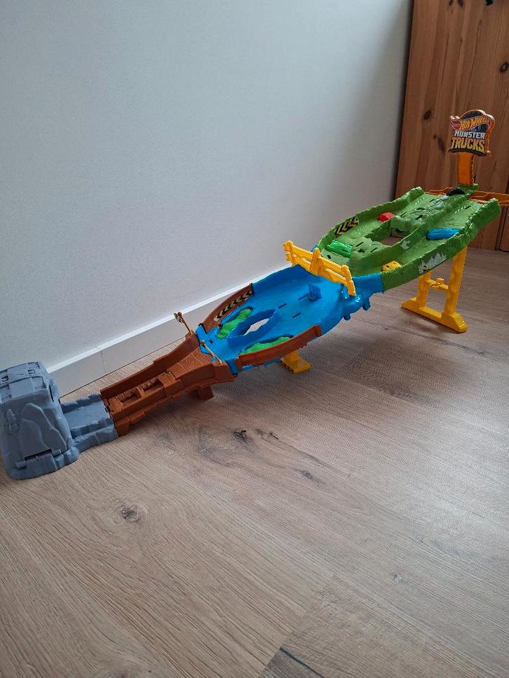 Hotwheels monstertruck baan, Kinderen en Baby's, Speelgoed | Racebanen, Gebruikt, Racebaan, Handmatig, Hot Wheels, Ophalen