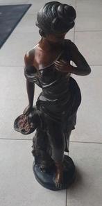 Art Nouveau bronzen beeld van vrouw met leeuwekop - 48 cm, Antiek en Kunst, Kunst | Beelden en Houtsnijwerken, Ophalen of Verzenden
