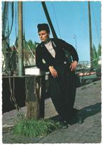 908704 Volendam Klederdracht NH 1962 Gelopen met Postzegel