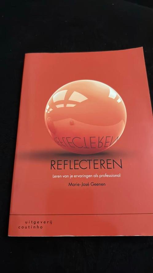Marie-José Geenen - Reflecteren 9789046905777, Boeken, Politiek en Maatschappij, Zo goed als nieuw, Maatschappij en Samenleving