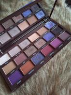 I Heart Revolution Violet eyeshadow palette, Ophalen of Verzenden, Zo goed als nieuw, Ogen