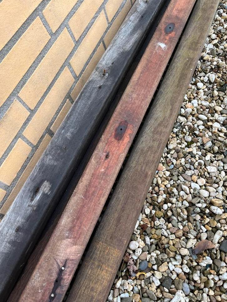 Tuinhout: Schaaldelen en Hardhouten Palen, Doe-het-zelf en Verbouw, Hout en Planken, Gebruikt, Plank, Overige houtsoorten, 300 cm of meer