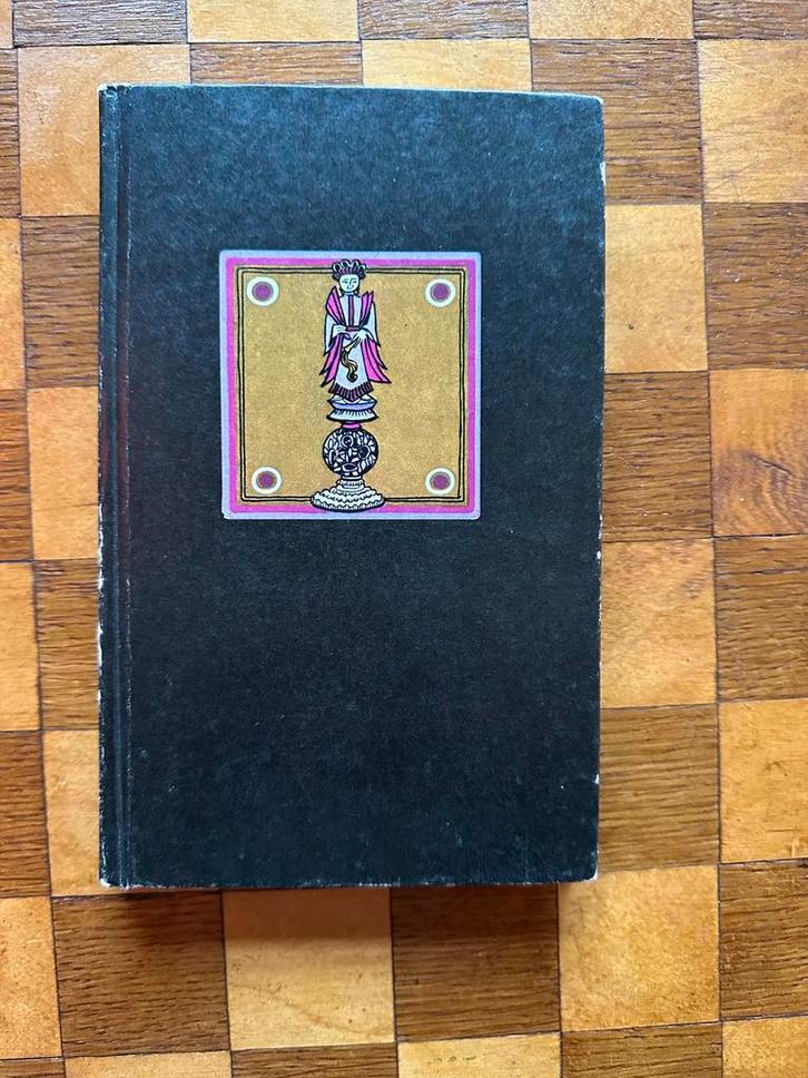 Schaakboek: Aljechin & Caro-Kann Suetin, Boeken, Sportboeken, Gelezen, Denksport, Ophalen of Verzenden