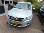 Volkswagen Tiguan 2008 benzine trekhaak, evt rail+koffer, Stof, Handgeschakeld, Grijs, Particulier