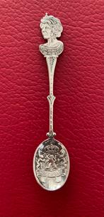 Lepeltje Kroning Koningin  Beatrix 30 april 1980, Verzamelen, Ophalen of Verzenden, Nederland, Speld(je) of Lepel(tje)