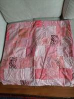 Colorique roze patchwork kussen hoes. 67 X 67, Huis en Inrichting, Eenpersoons, Hoeslaken of Sloop, Ophalen of Verzenden, Zo goed als nieuw