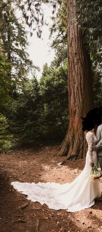 Prachtige trouwjurk beschikbaar voor biedingen