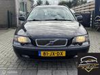 Volvo V70 2.4 T Comfort Line | AIRCO | RUIME GEZINS AUTO |, Auto's, 1556 kg, Zwart, 2435 cc, 92 €/maand