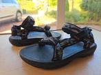 Teva sandalen maat 29/30, Kinderen en Baby's, Kinderkleding | Schoenen en Sokken, Ophalen of Verzenden, Zo goed als nieuw, Overige typen