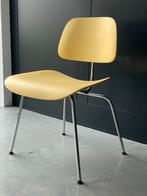 Vintage Eames Herman Miller design stoel, Ophalen, Zo goed als nieuw, Wit, Eén
