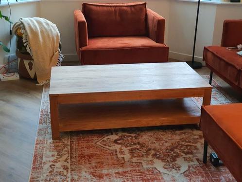 GRATIS. MOOIE SALONTAFEL 130X70X40 CM. . LEEUWARDEN., Huis en Inrichting, Tafels | Salontafels, Zo goed als nieuw, Minder dan 50 cm
