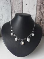 Zilverkleurige ketting met schelpen en muntjes, Sieraden, Tassen en Uiterlijk, Kettingen, Overige materialen, Verstelbaar, Ophalen of Verzenden