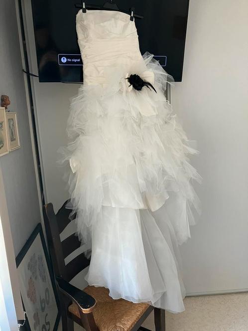 Cymbeline trouwjurk maat 40-42, Kleding | Dames, Trouwkleding en Trouwaccessoires, Zo goed als nieuw, Trouwjurk, Wit, Ophalen of Verzenden