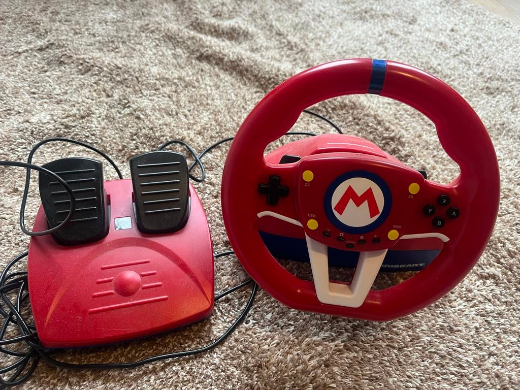 Mario Kart Stuur met Pedalen voor Nintendo Switch, Spelcomputers en Games, Spelcomputers | Nintendo Consoles | Accessoires, Ophalen of Verzenden