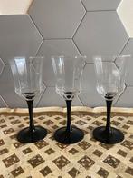 Octime witte wijnglazen luminarc France, Verzamelen, Glas en Borrelglaasjes, Ophalen of Verzenden, Gebruikt, Overige typen