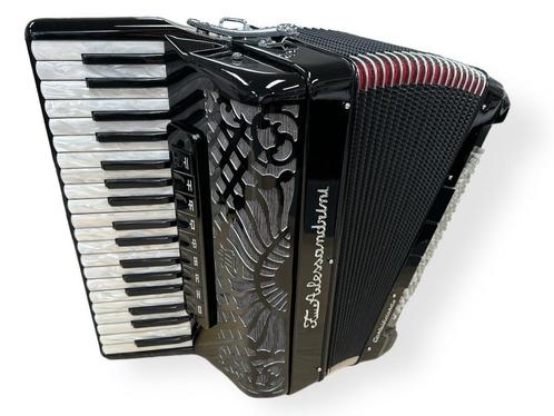 Als nieuw 2x F. Alesandrini 96 bas 4 korig T.a.M + garantie, Muziek en Instrumenten, Accordeons, Zo goed als nieuw, 96-bas, Met koffer
