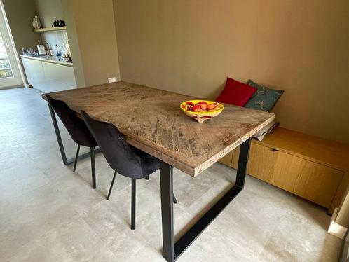 Houten eettafel Riverdale, Huis en Inrichting, Tafels | Eettafels, Gebruikt, 50 tot 100 cm, 150 tot 200 cm, Vijf personen of meer