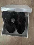 Zwarte Korte Laarzen met Bontrand, Ophalen, Zwart, Lage of Enkellaarzen, Onbekend