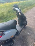 Zip 2019, Fietsen en Brommers, Scooters | Piaggio, Ophalen, Gebruikt, Maximaal 45 km/u, Zip