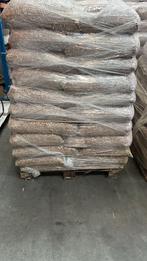 PARTIJ | HOUTPELLETS | CONTAINERLADING | 40FT & 20 FT, 6 m³ of meer, Ophalen