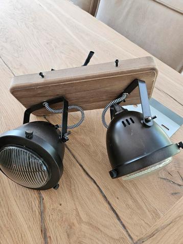 Houten landelijke plafondlampen, spots, 1 enkele en 1 dubbel beschikbaar voor biedingen