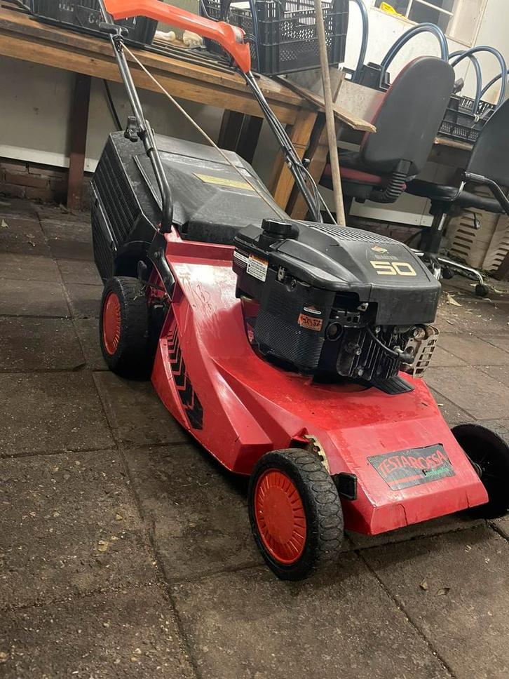 Loopmaaier, Tuin en Terras, Grasmaaiers, Zo goed als nieuw, Benzine-grasmaaier, 50 cm of meer, Cirkelmaaier, Opvangbak, Ophalen