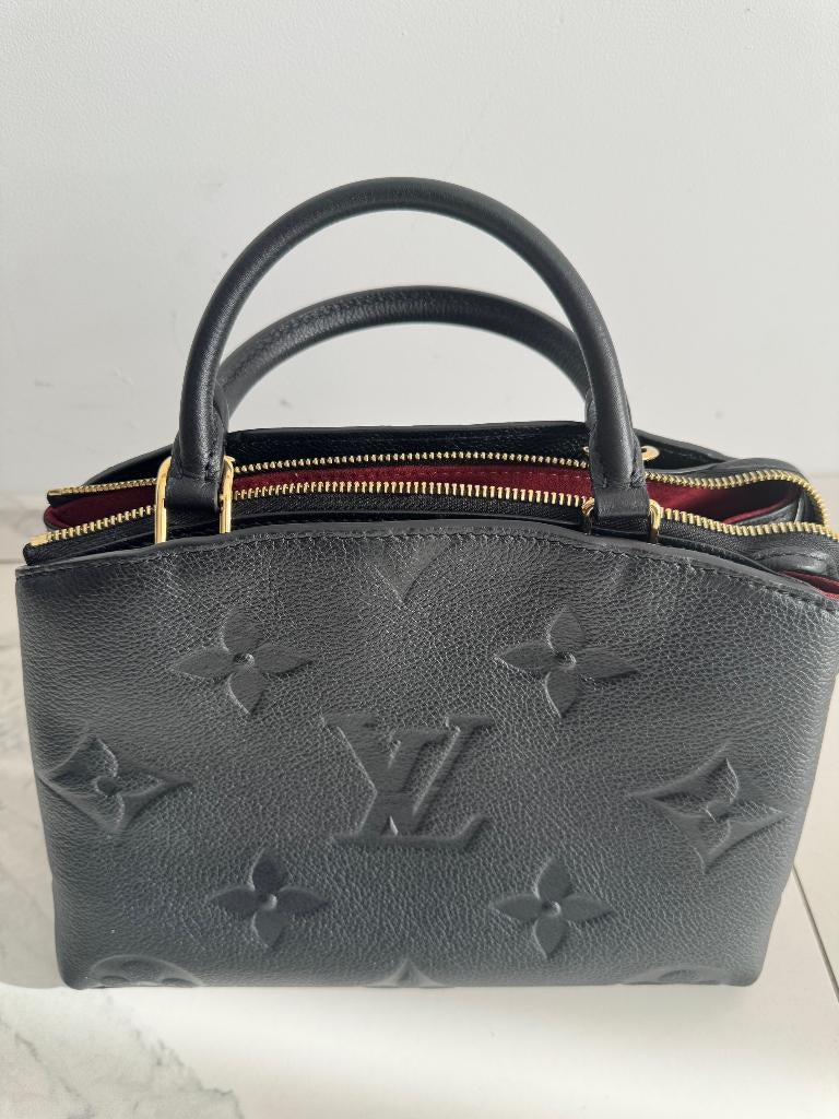 Zwarte Louis Vuitton handtas Petit Palais, Verzenden, Zo goed als nieuw, Zwart, Handtas