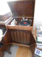 Antiek Grammofoon Unitone met 3 doosjes naalden en 33 LP's, Ophalen