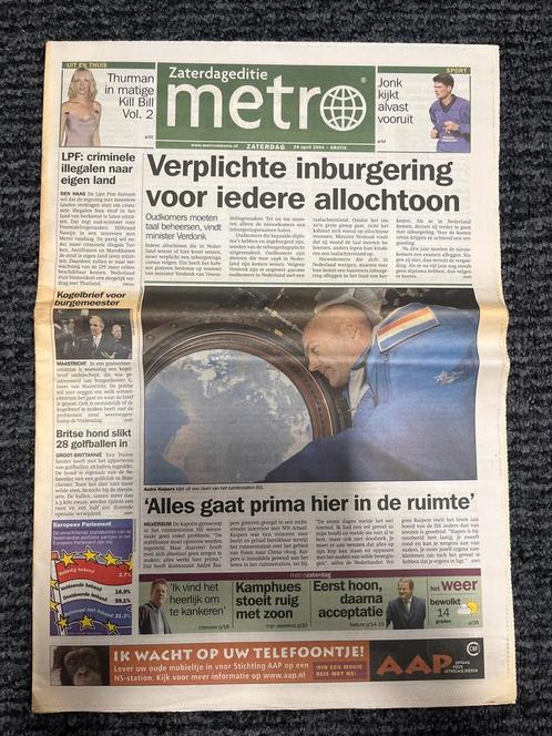 Metro Krant - 24 april 2004, Boeken, Tijdschriften en Kranten, Gelezen, Krant, Verzenden