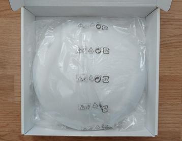 Kunststof wand lamp / plafond lamp wit Späcka van IKEA beschikbaar voor biedingen