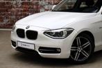 BMW 1-serie 116i High Executive Sport Line 5 deurs / Navigat, Auto's, BMW, Te koop, Benzine, Hatchback, Gebruikt
