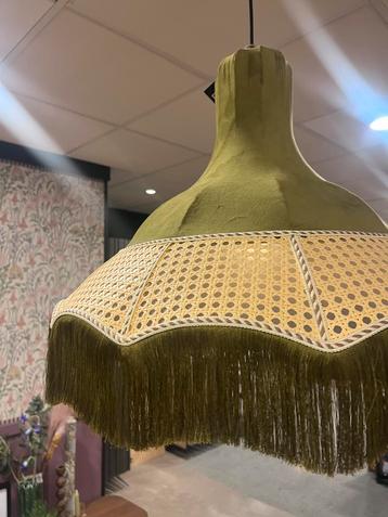 Vintage retro Hanglamp met Franjes beschikbaar voor biedingen