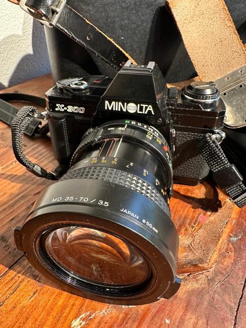Minolta X300 in vette koffer, Audio, Tv en Foto, Fotocamera's Analoog, Gebruikt, Spiegelreflex, Minolta, Ophalen of Verzenden