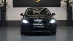 Volkswagen Golf 1.2 TSI Highline AUTOMAAT-CLIMA-CRUISE-DAB-N, Euro 5, Stof, Gebruikt, Zwart