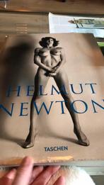 Helmut Newton, Ophalen of Verzenden, Zo goed als nieuw