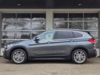 BMW X1 XDRIVE25E SPORT LINE | SPORTSTOELEN | PANORAMA | CAME, Auto's, BMW, 125 pk, Gebruikt, 750 kg, Leder en Stof