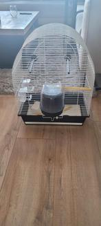 Vogelkooi met toebehoren., Dieren en Toebehoren, Vogels | Hokken en Kooien, Ophalen, Zo goed als nieuw, Metaal, Vogelkooi
