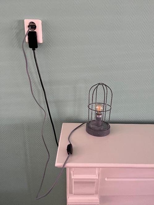 Mooi industrieel lampje met CALEX vitting, Huis en Inrichting, Lampen | Tafellampen, Zo goed als nieuw, Minder dan 50 cm, Metaal